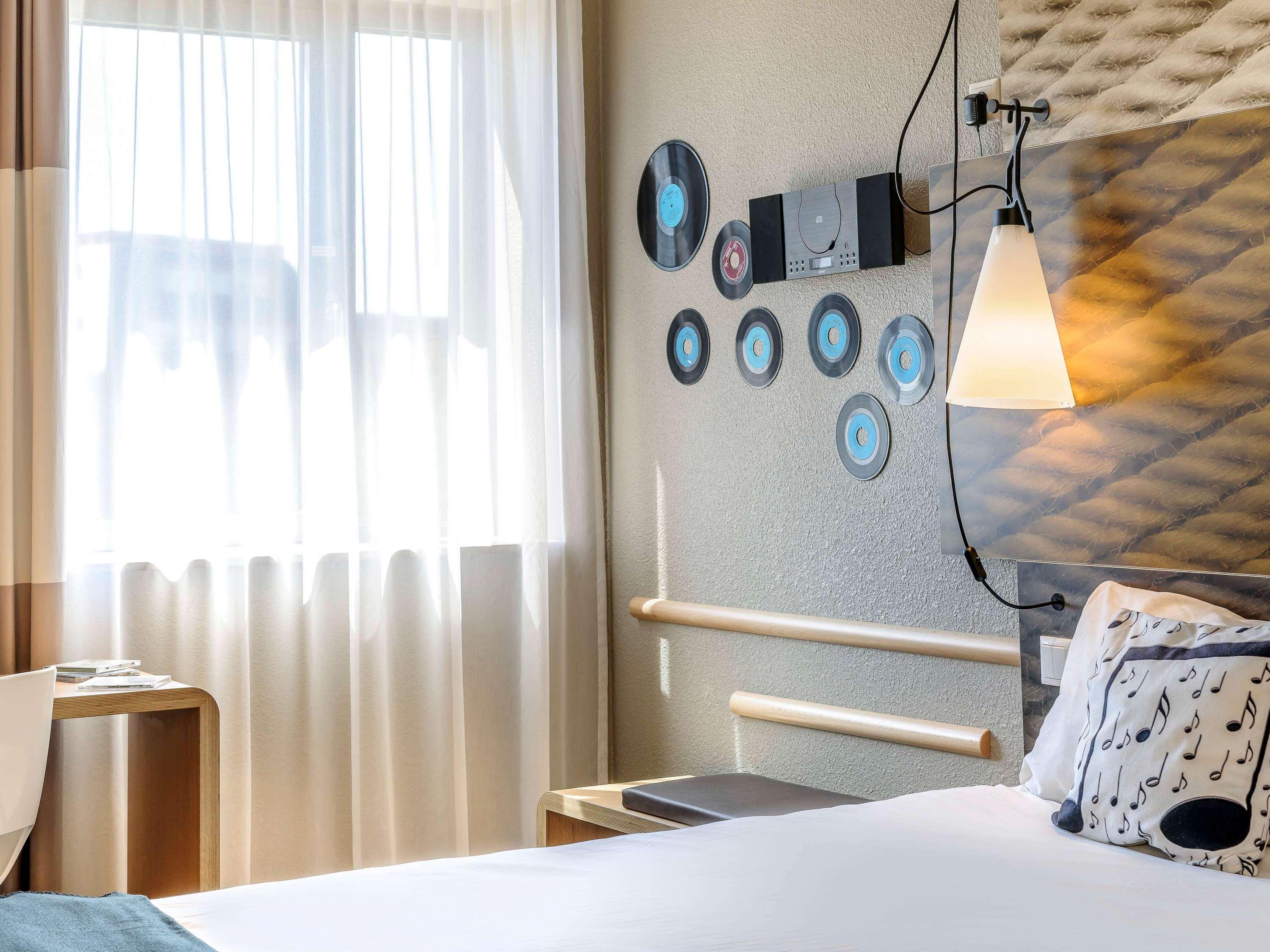 Ibis Berlin Mitte Hotel Bagian luar foto