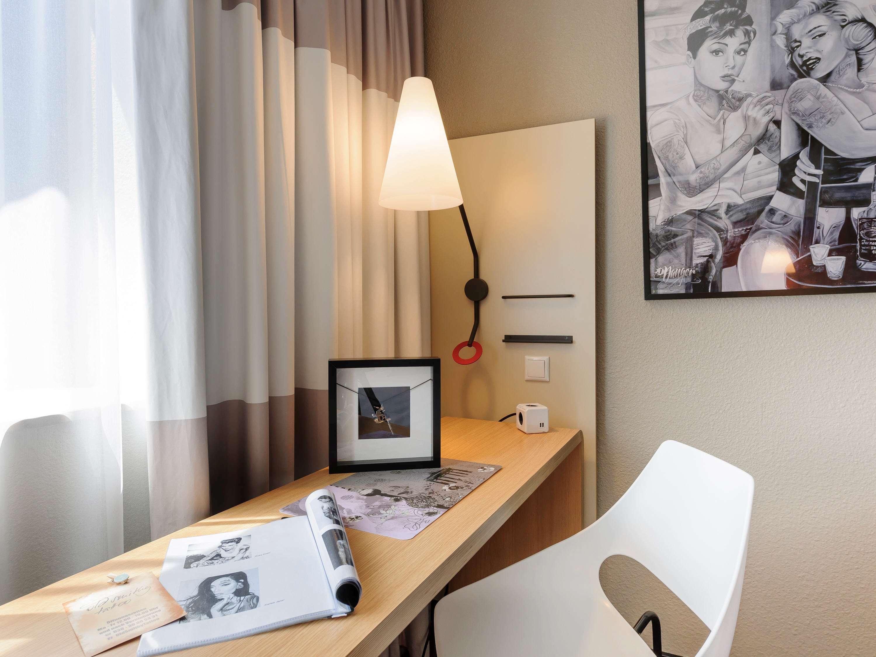 Ibis Berlin Mitte Hotel Bagian luar foto