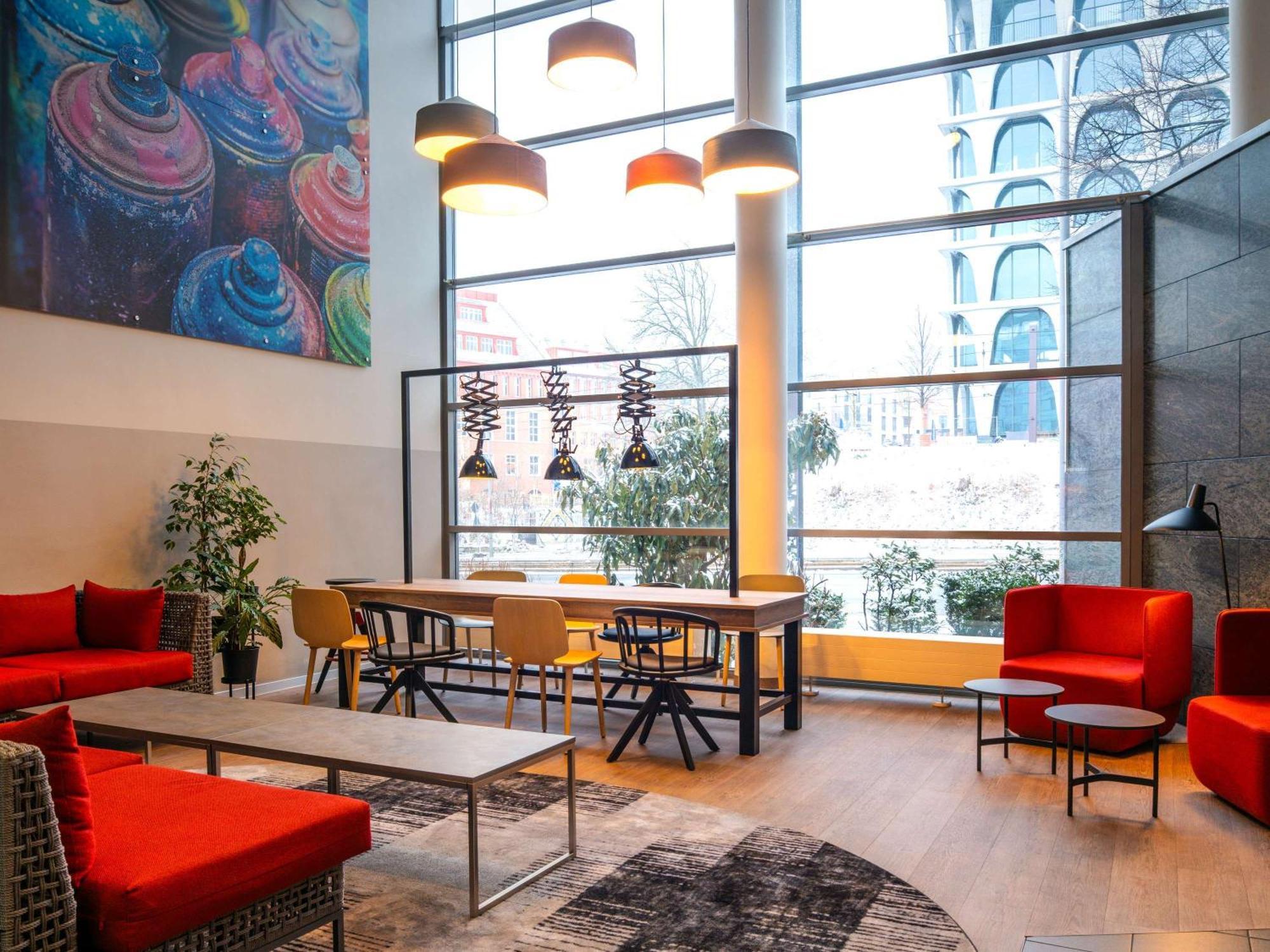Ibis Berlin Mitte Hotel Bagian luar foto