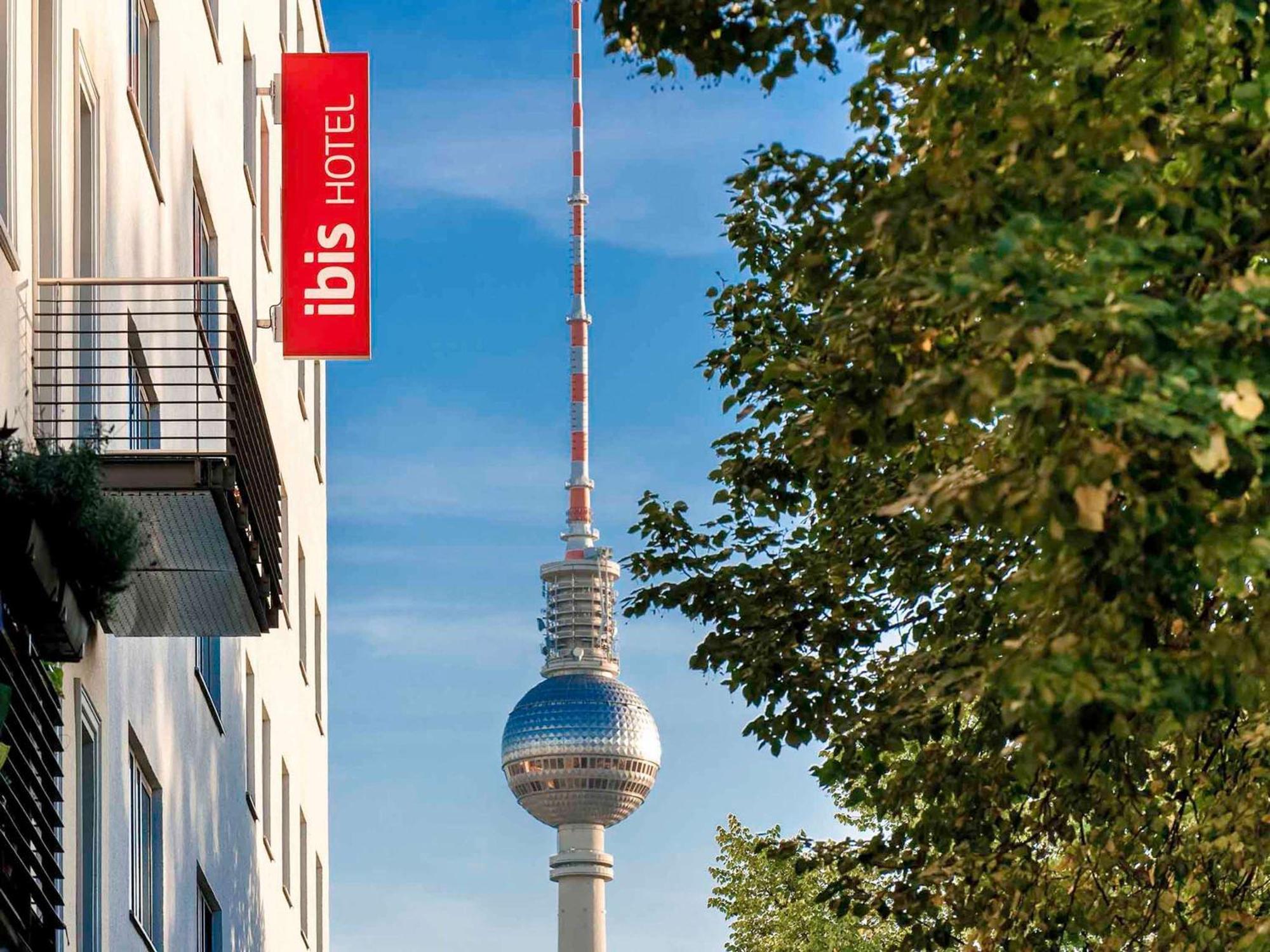 Ibis Berlin Mitte Hotel Bagian luar foto